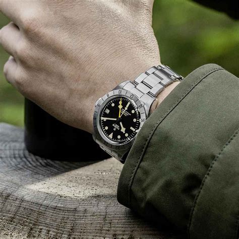 tudor i649299|tudor 39mm black bay.